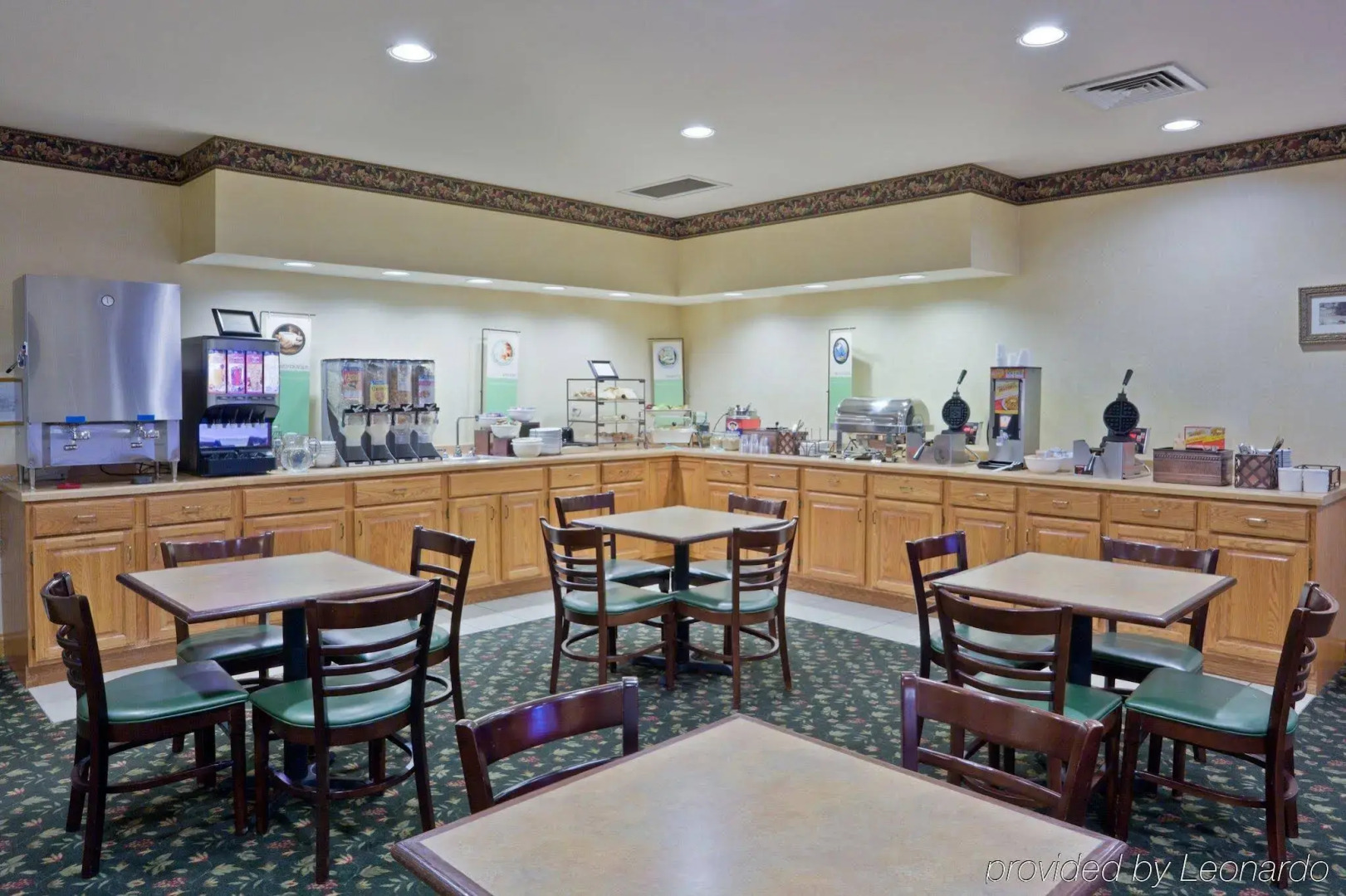 Country Inn & Suites by Radisson, Houghton, MI