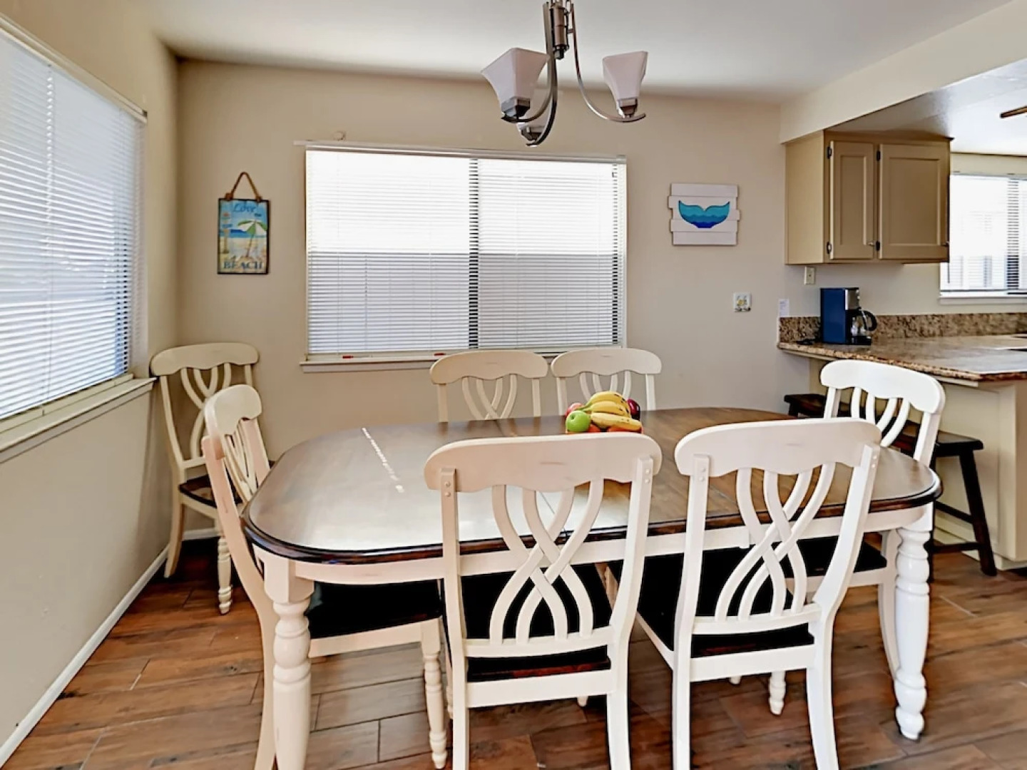 339 Mccarthy Ave Home 3 Bedrooms 2 Bathrooms Home