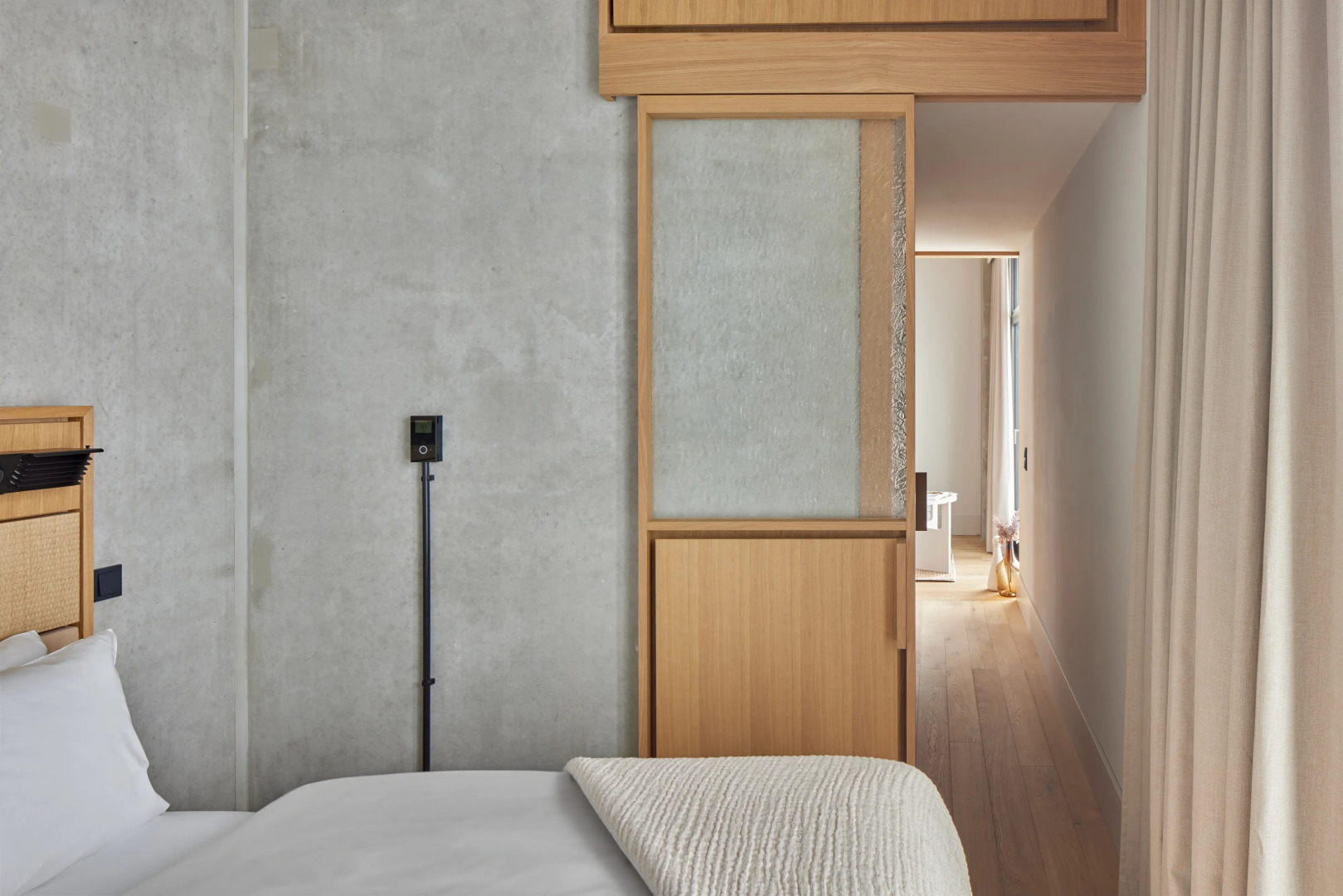 Locke at East Side Gallery