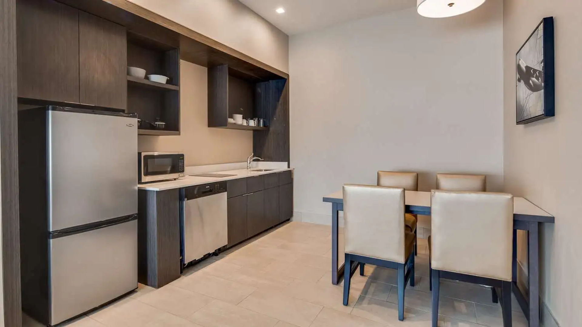 Best Western Plus Executive Residency Rigby's Water World Hotel