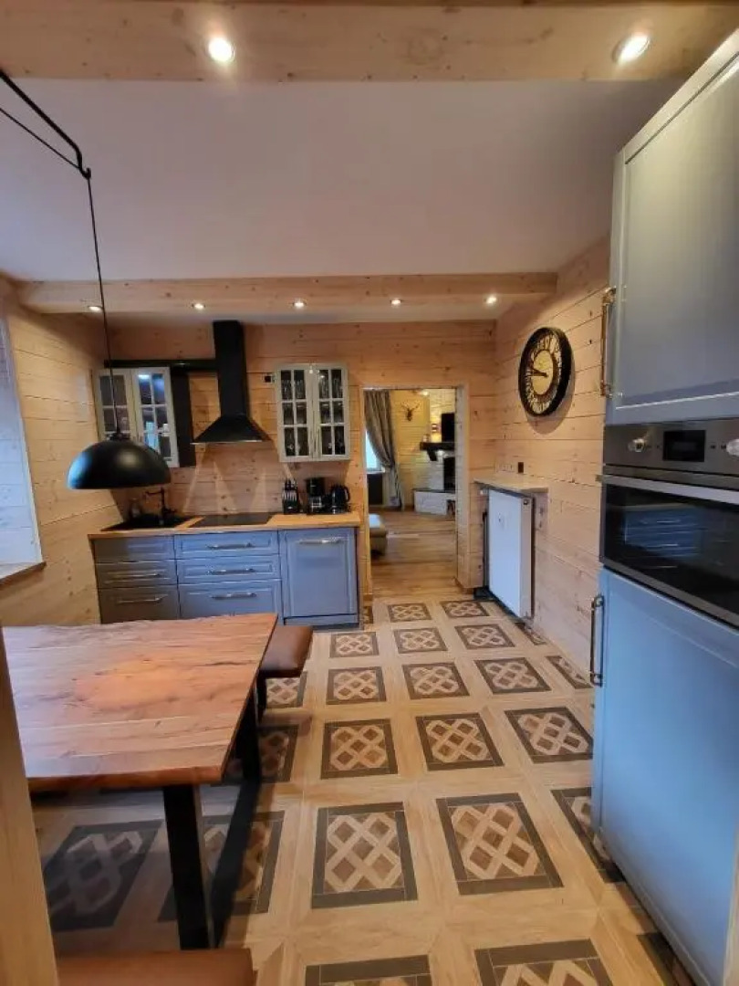 Golden GaPa Central Chalet Apartment 32