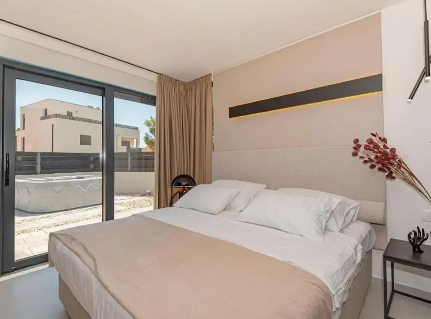 Luxury Contemporary Villa in Vodice With Pool, Sauna and Hot Tub