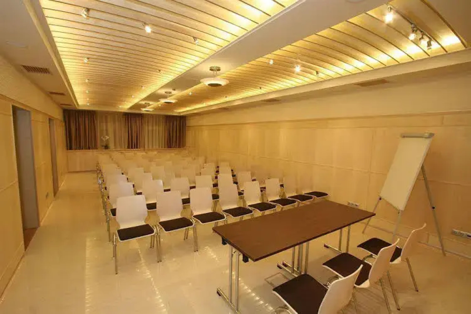 Tornácos Hotel - Hegykő