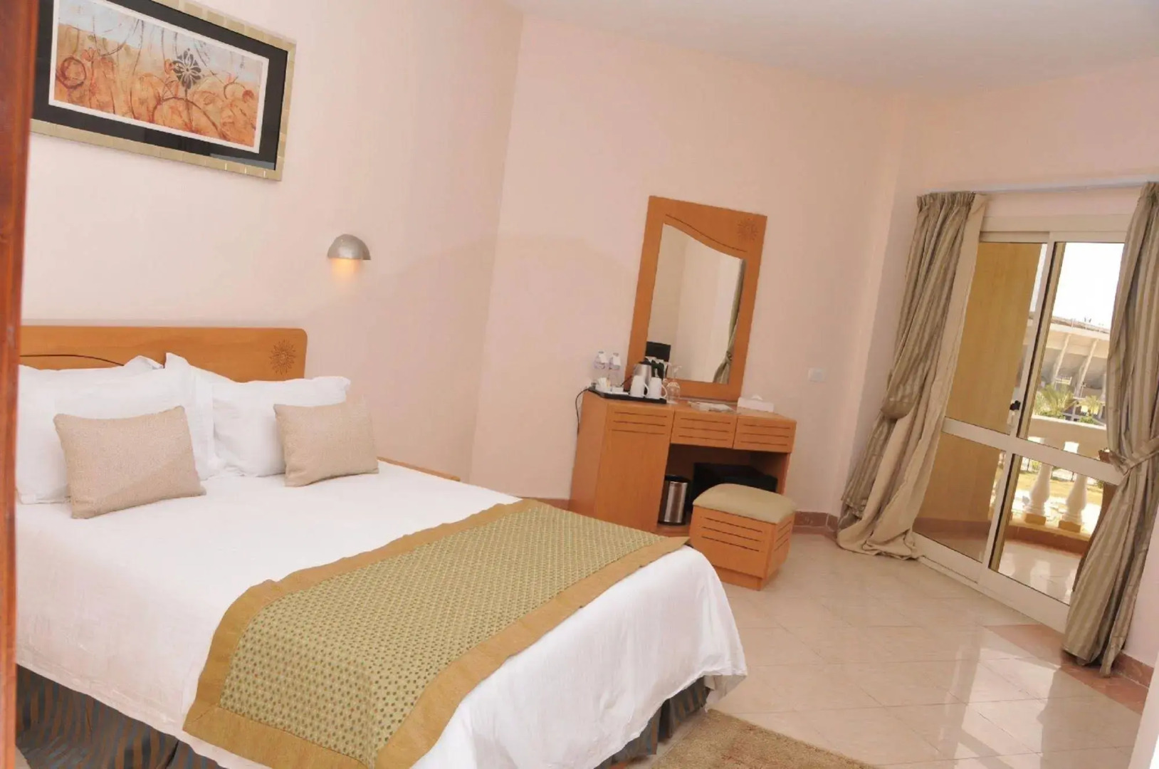 Tolip Family Club Borg El Arab