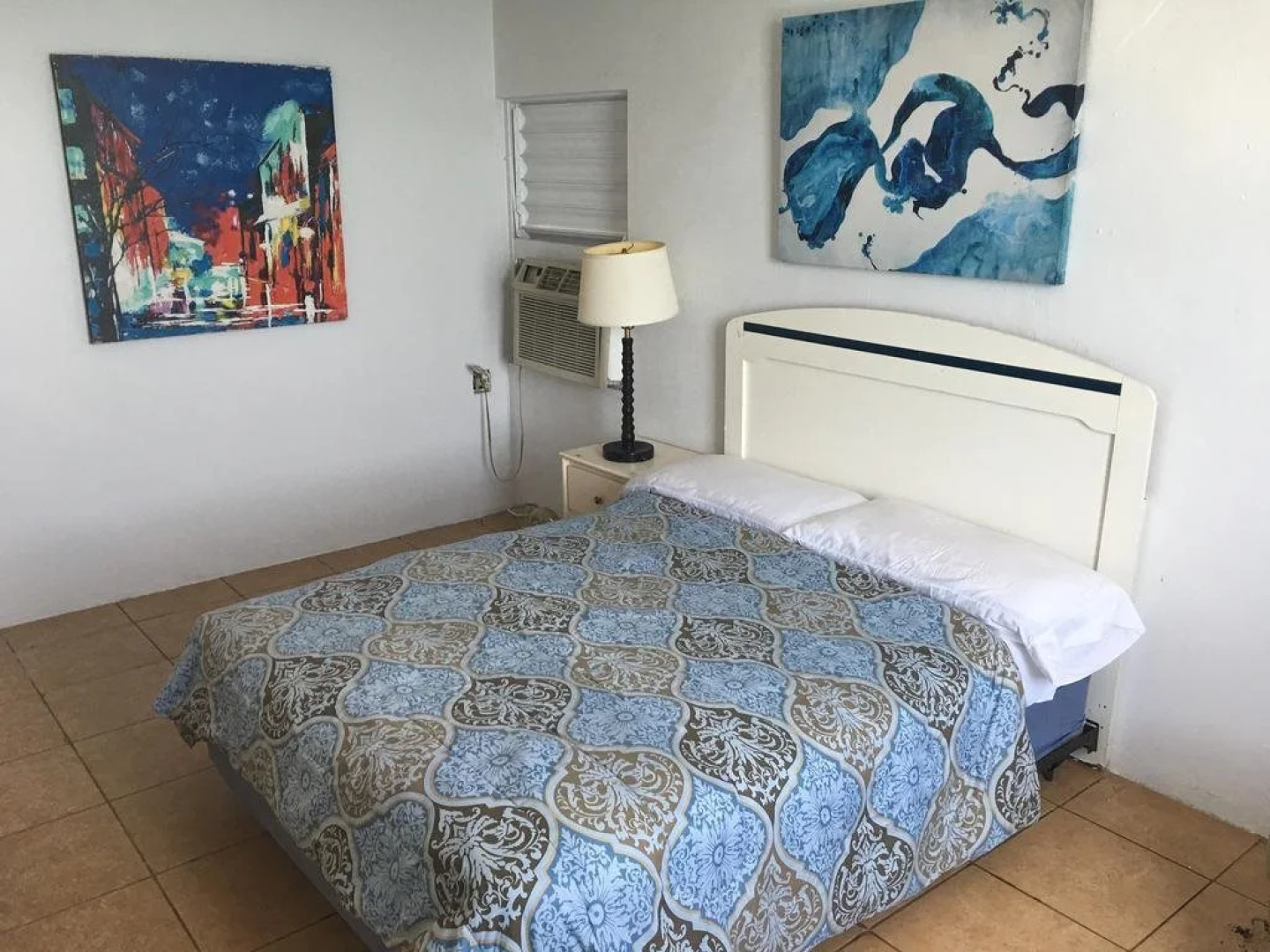 Discovery Inn Suites at 681 Ocean Drive