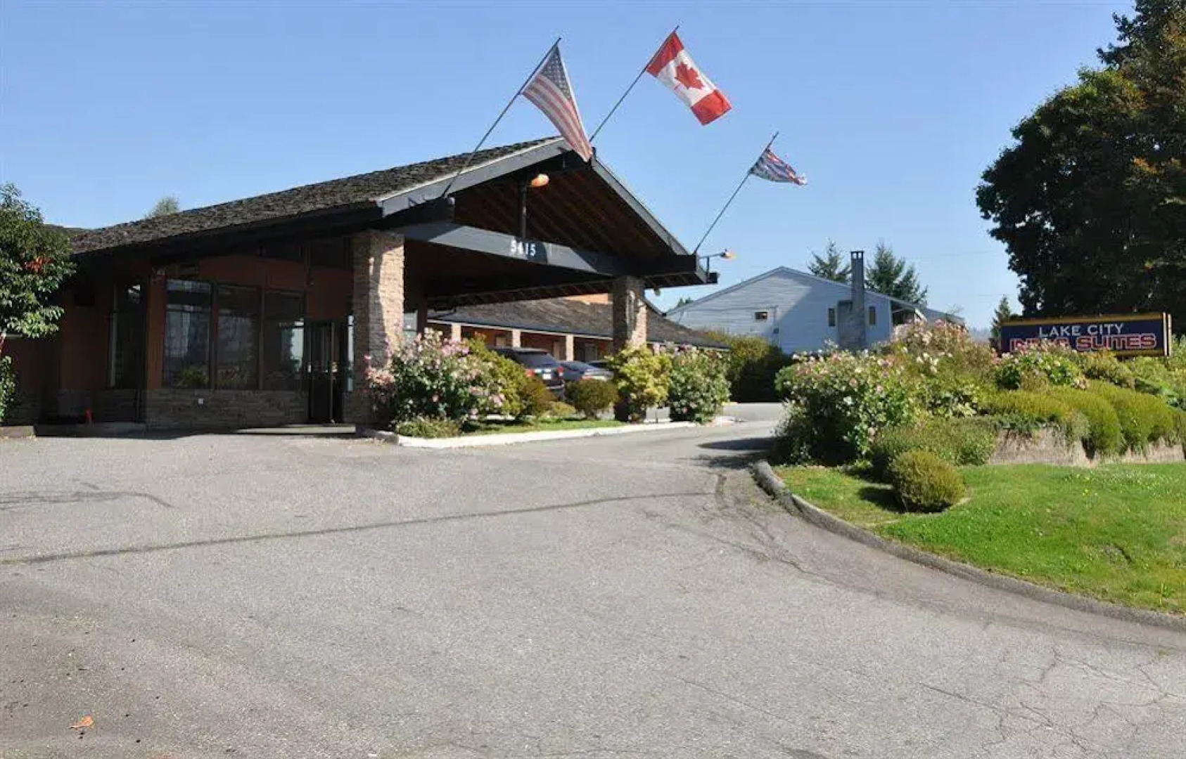 Lake City Inn and Suites