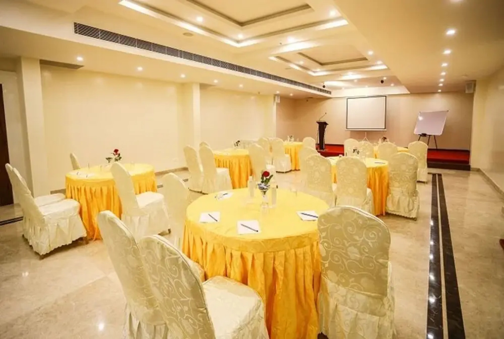 Cliff Embassy Banquet & suites