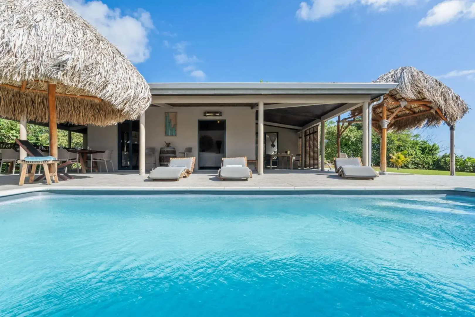 Villa Latitude 14.54 : 4 ch, piscine, vue mer, spot de kitesurf