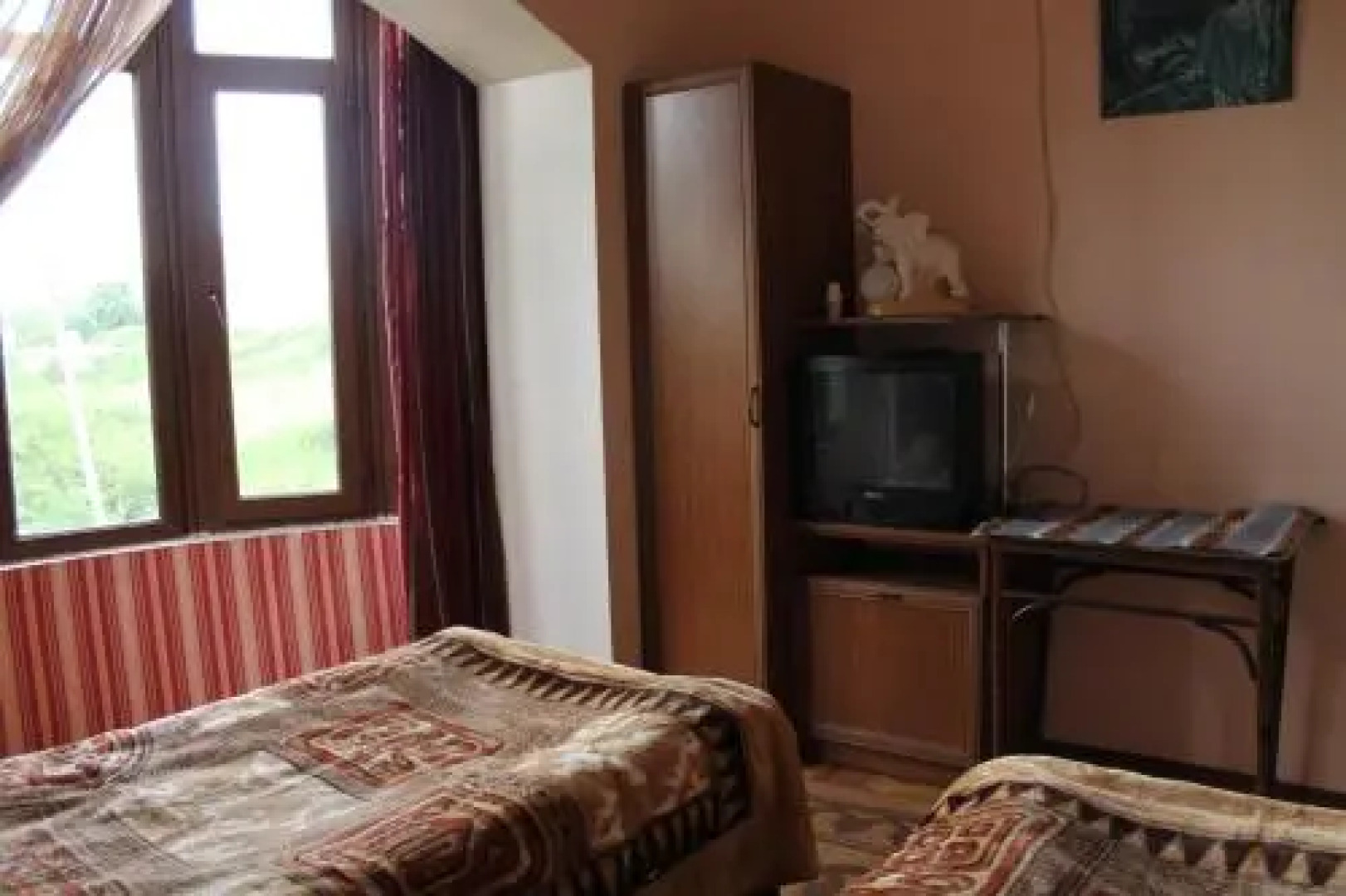 Guest House Kavkasioni 33