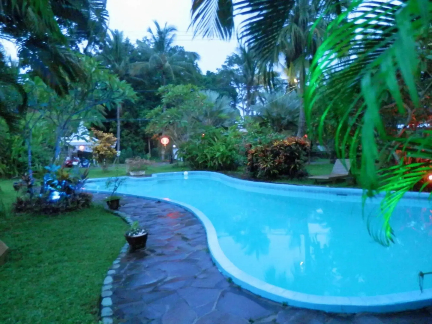 Hotel Besar Bulan Baru - Senggigi