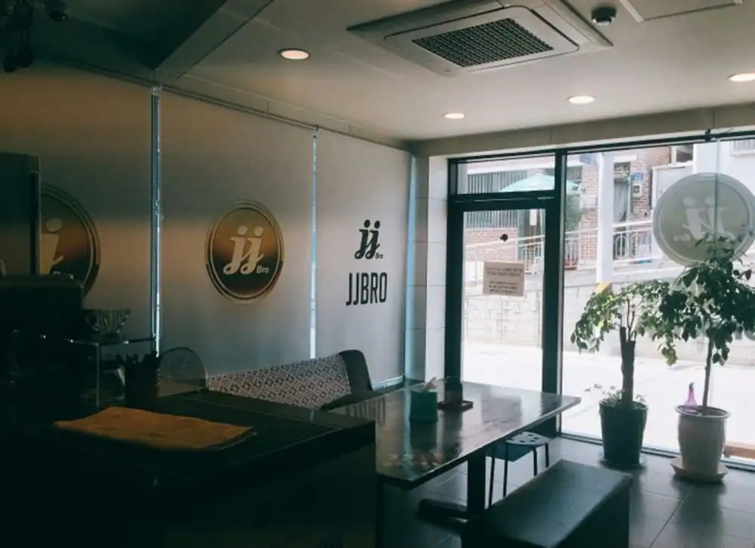 JJBro Hostel Guest House