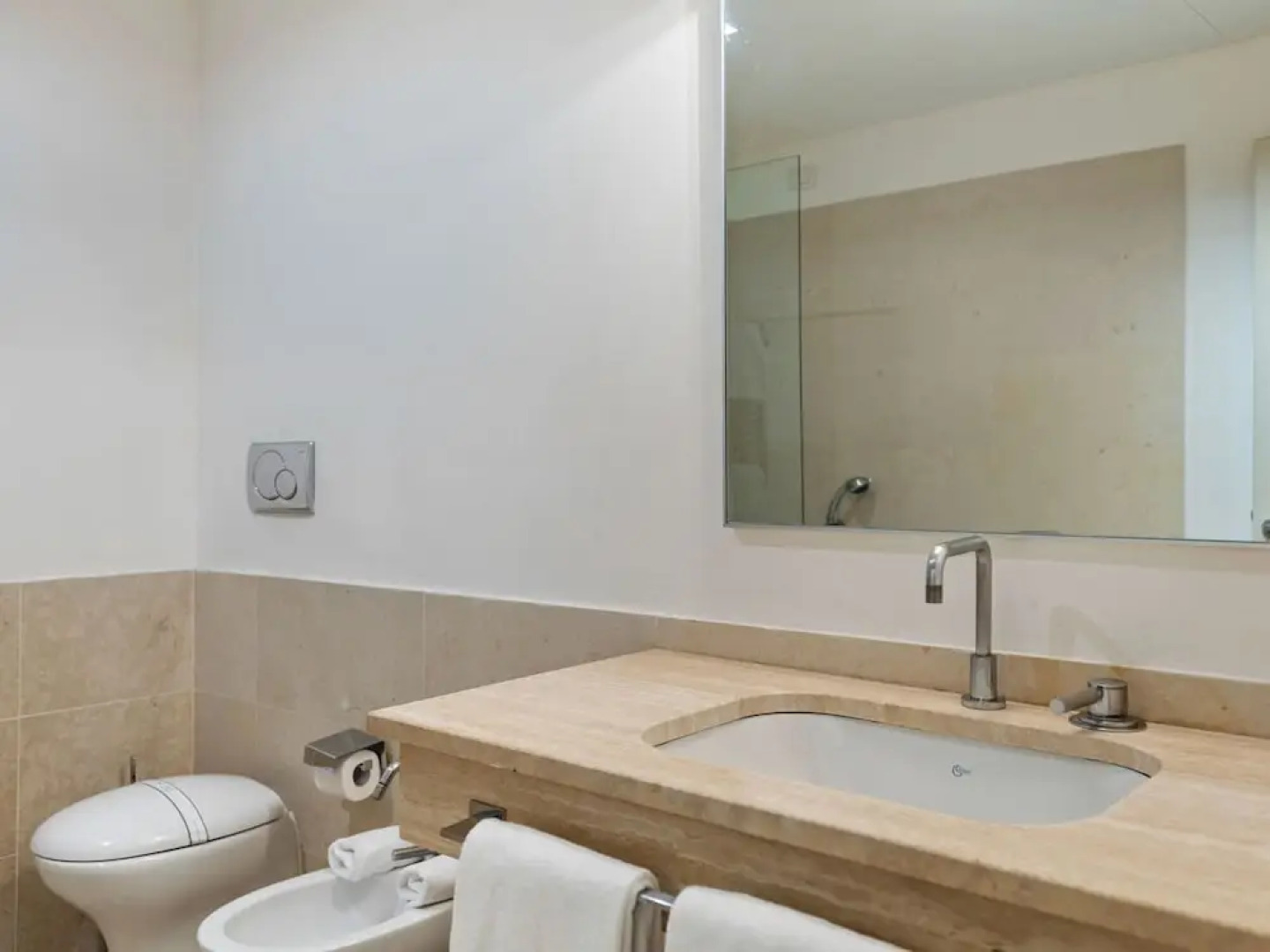 Garden & Wine Country Stay