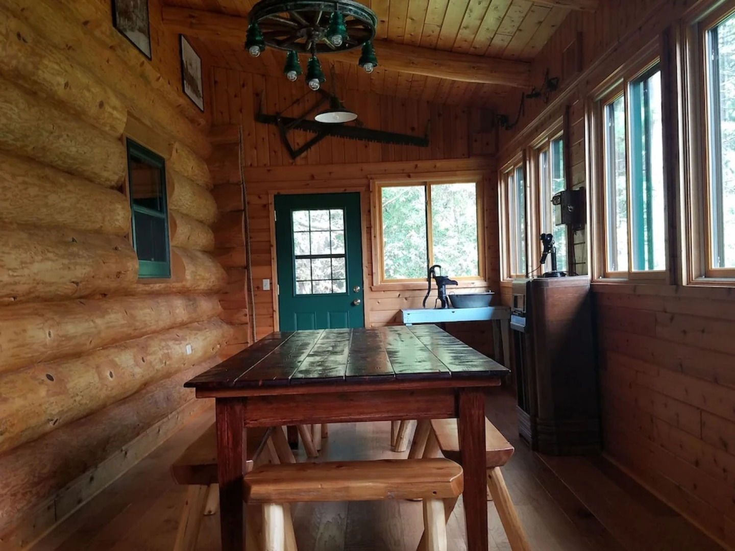 Katherine Lake Lodge