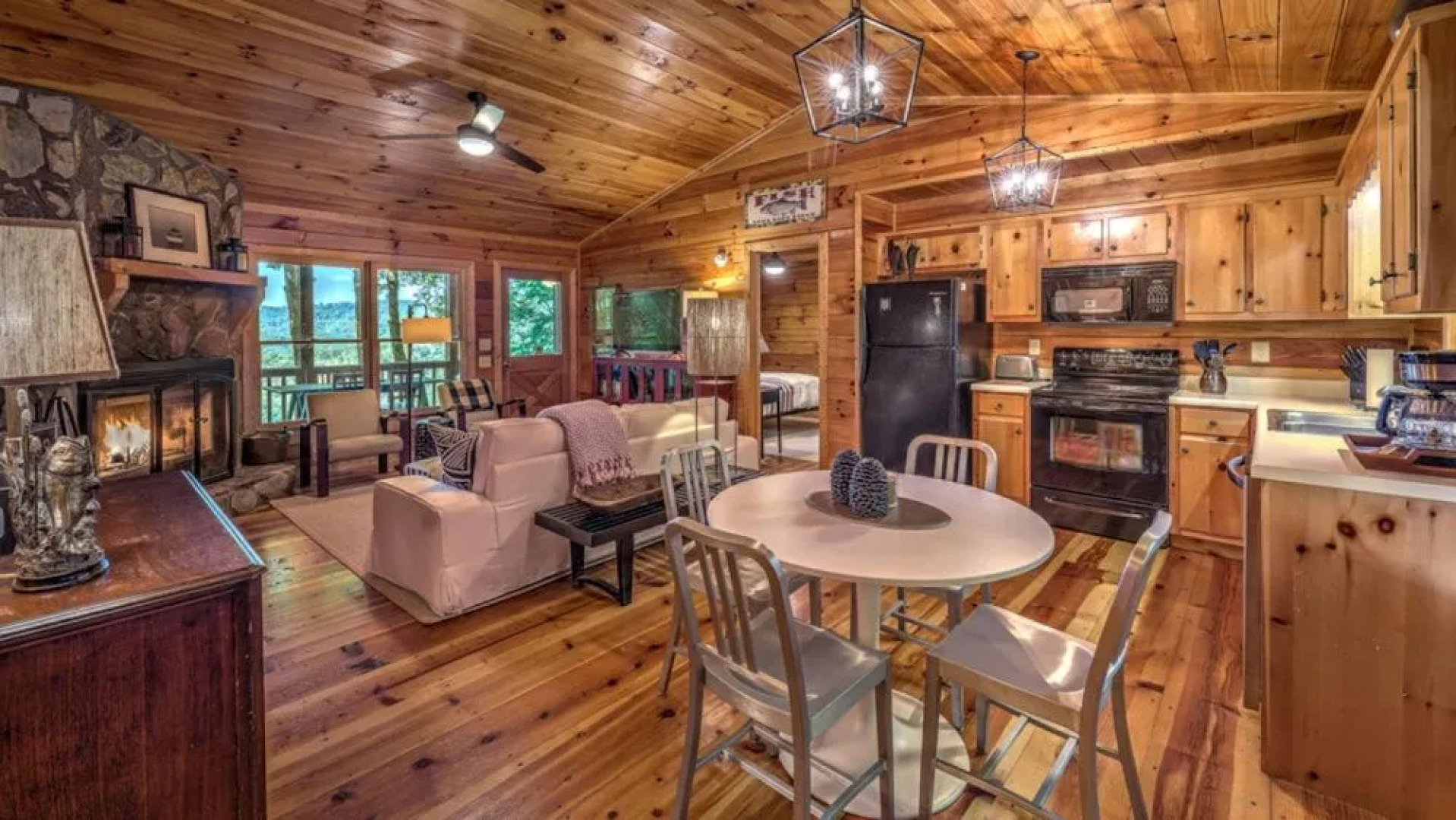 Cozy Aska Cabin by Escape to Blue Ridge