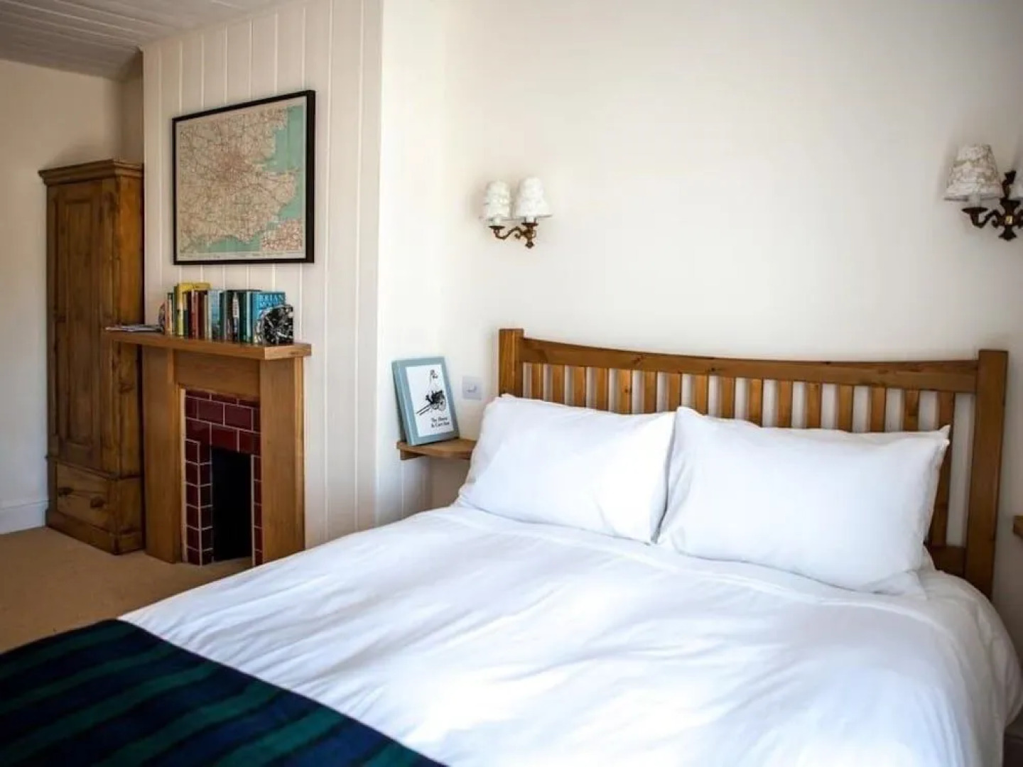 The Horse & Cart Inn