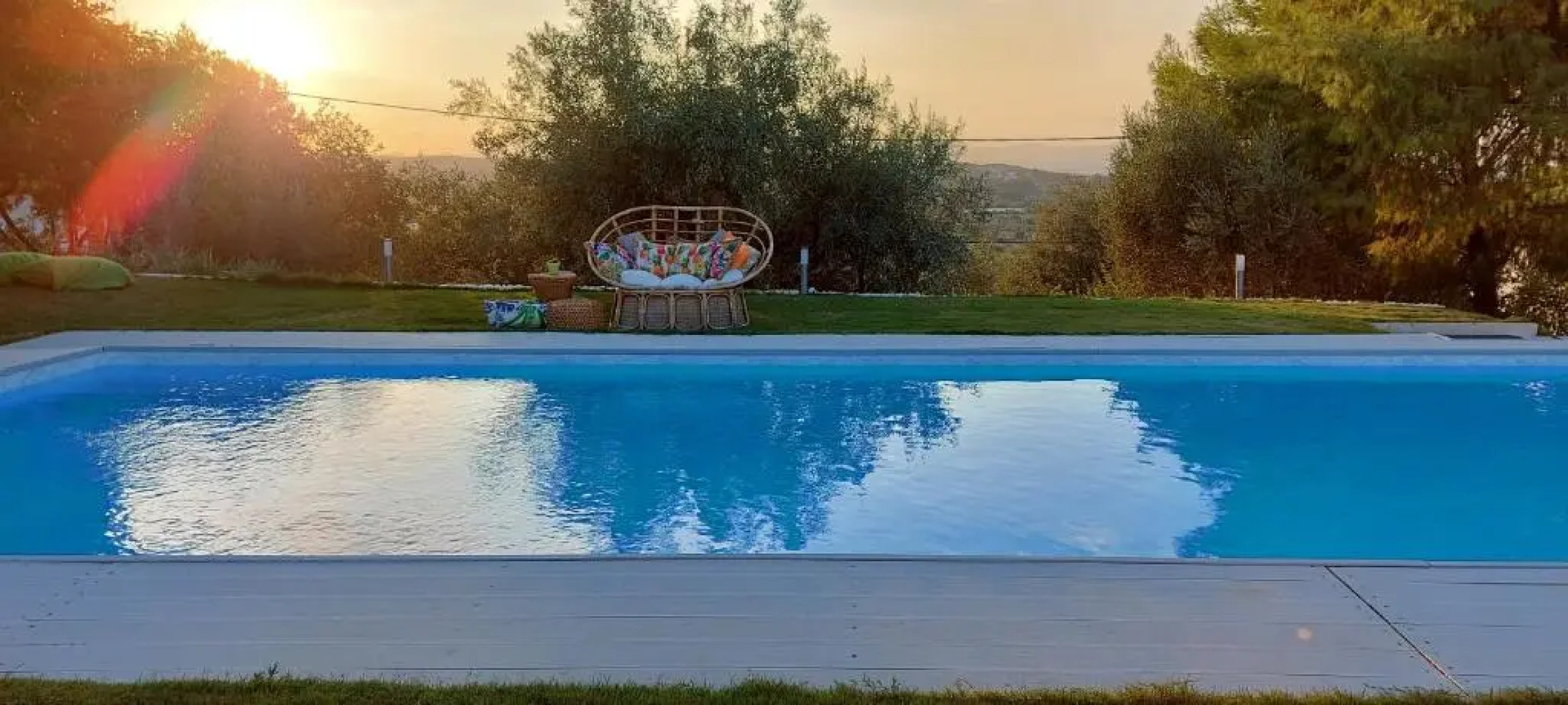 Heavenly Views-1 Maisonette with Unique Architecture close to the Beach