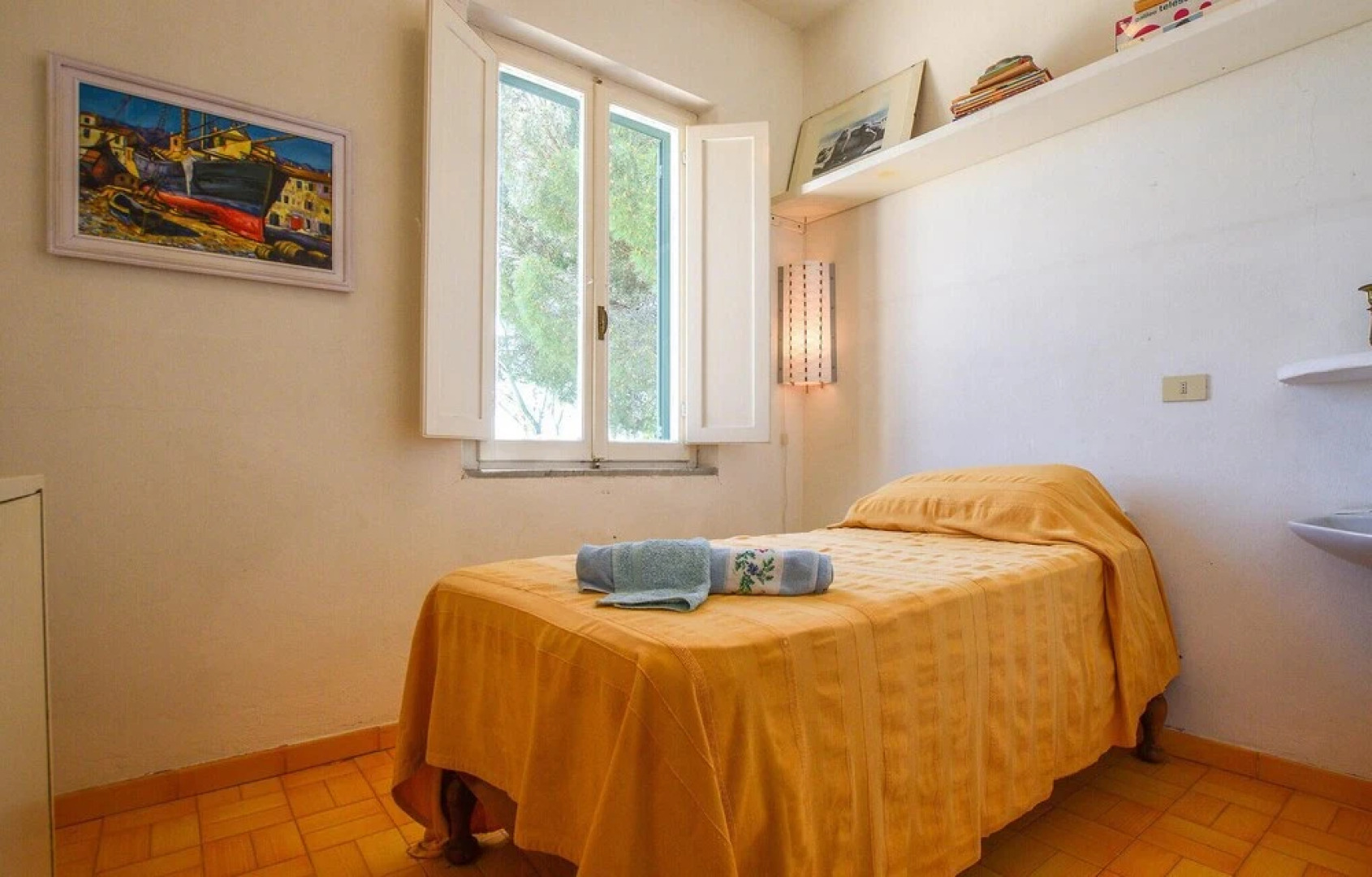 Beautiful Home in San Piero In Campo With Wifi and 4 Bedrooms