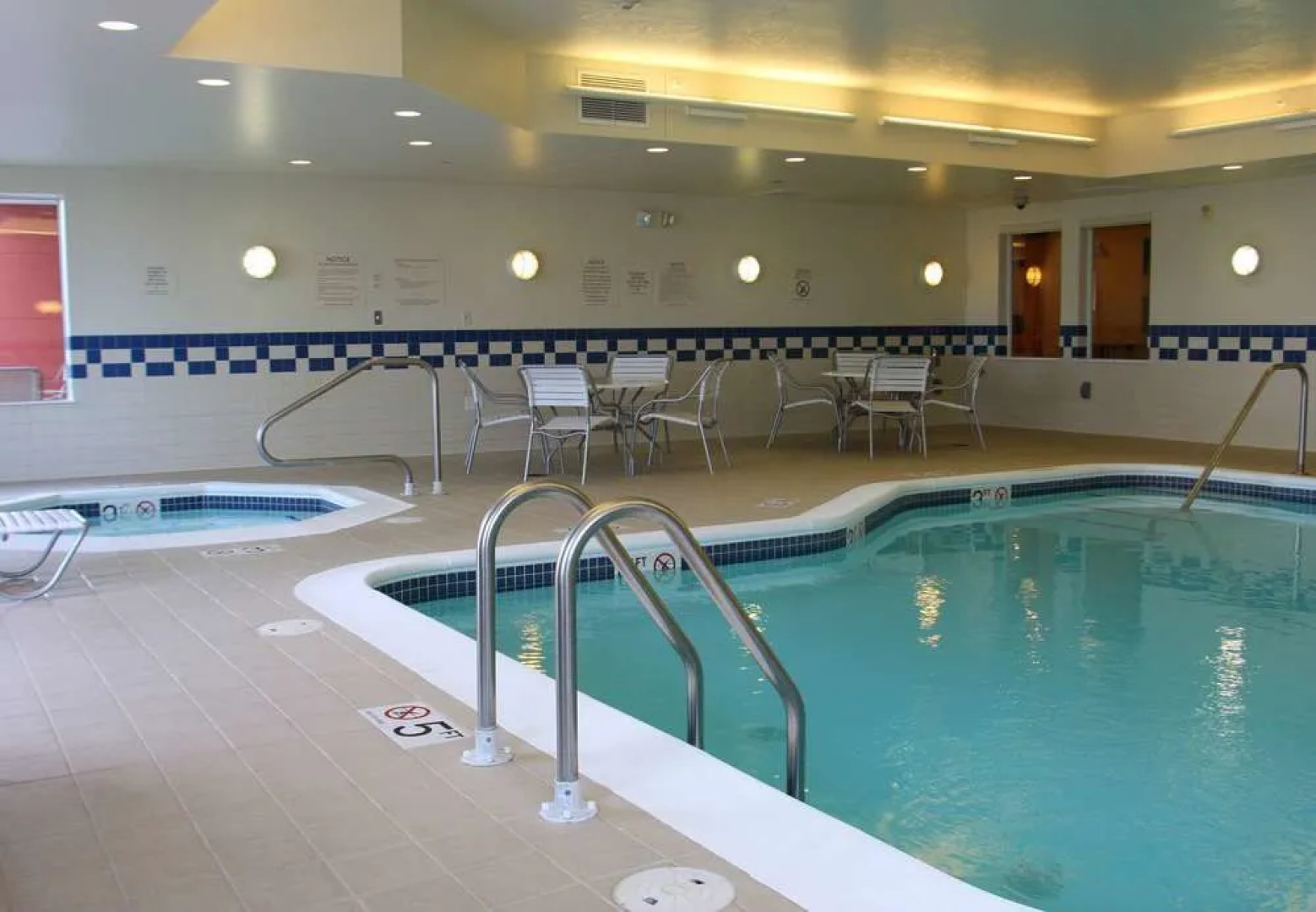 Fairfield Inn & Suites Marion
