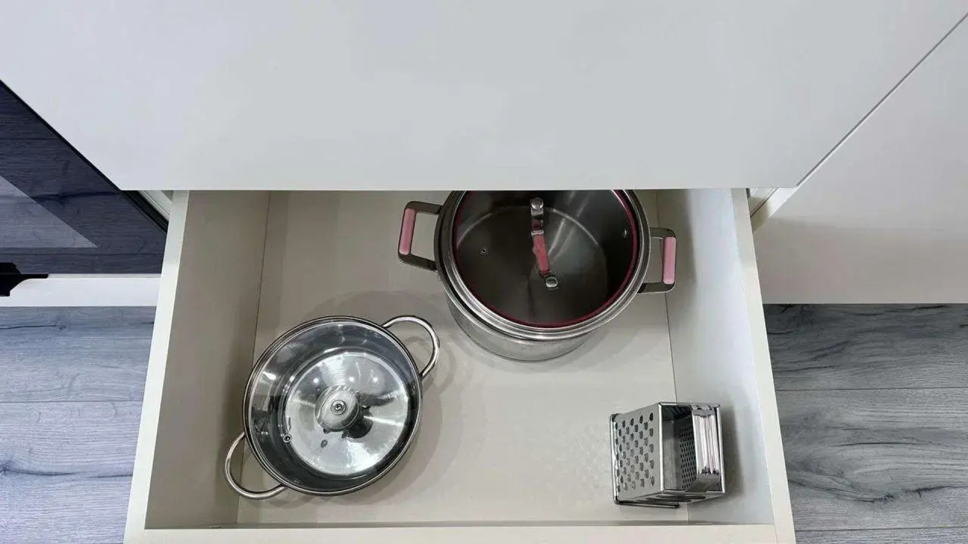 Апартаменты на улице Владимира Кайды 4