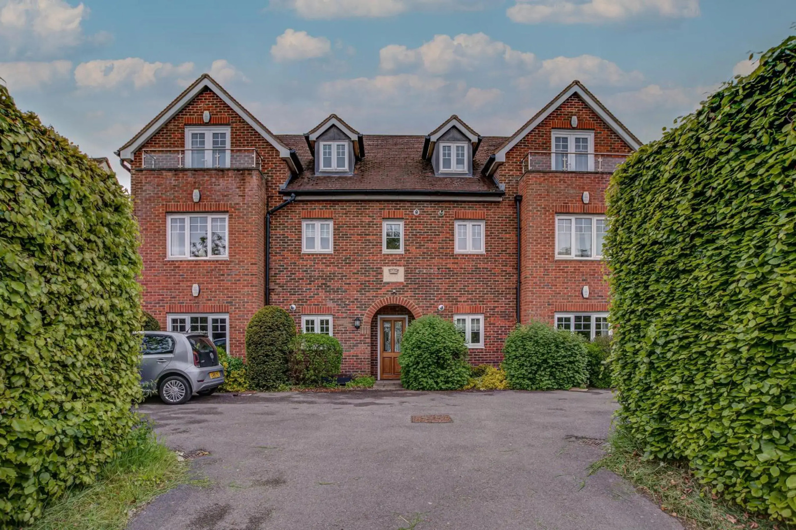 Vanbrugh Serviced Apartment