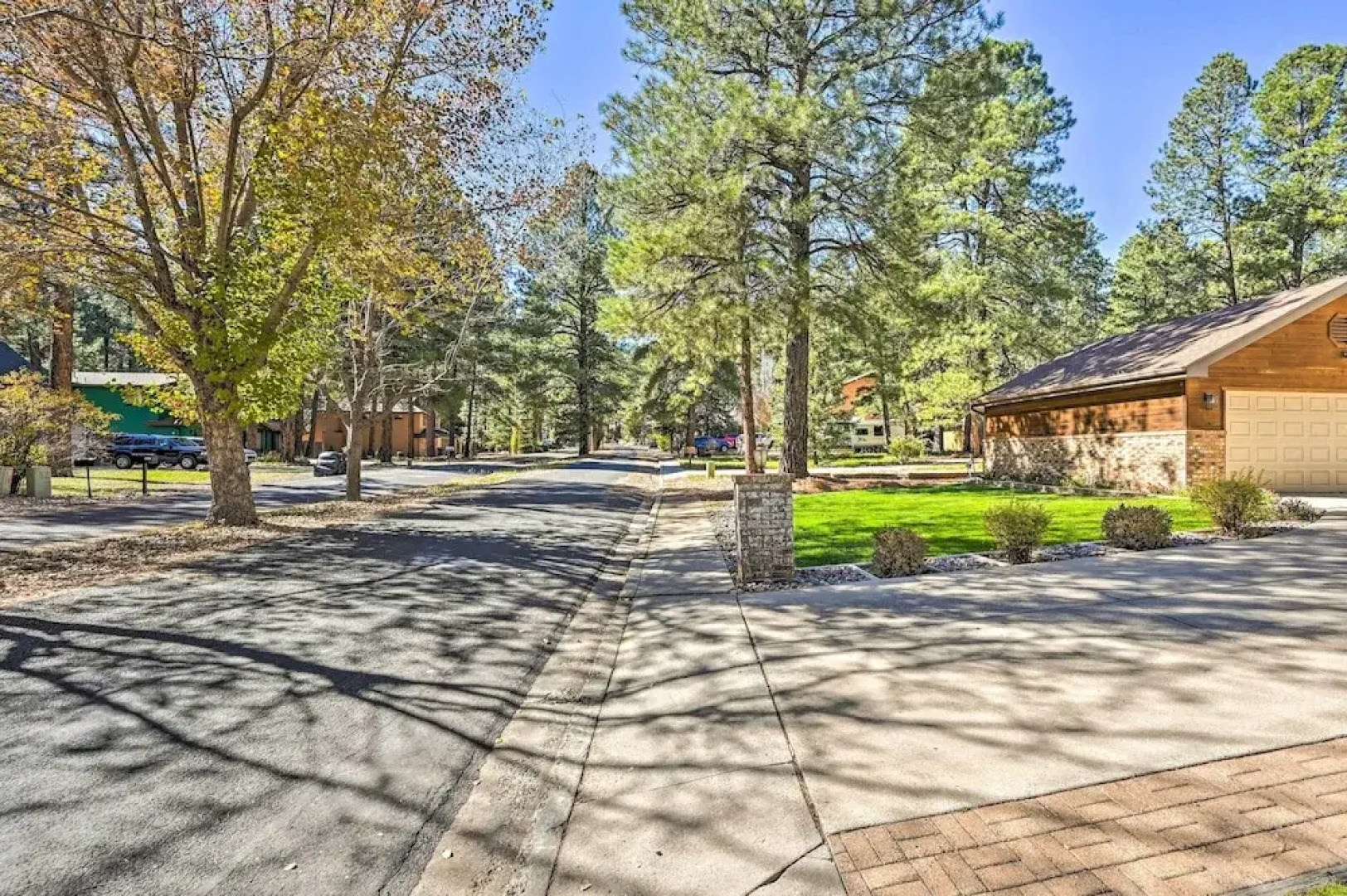 Spacious Flagstaff Home w/ Hot Tub & Grill!