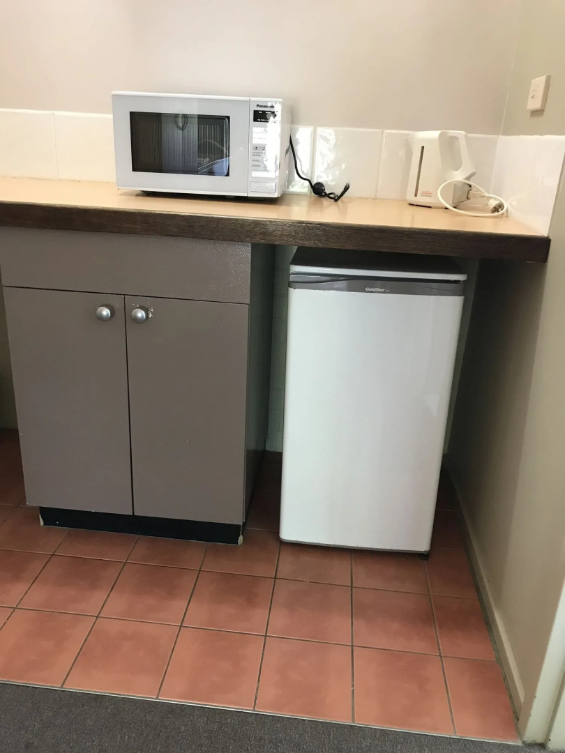 Country Gardens Motor Inn