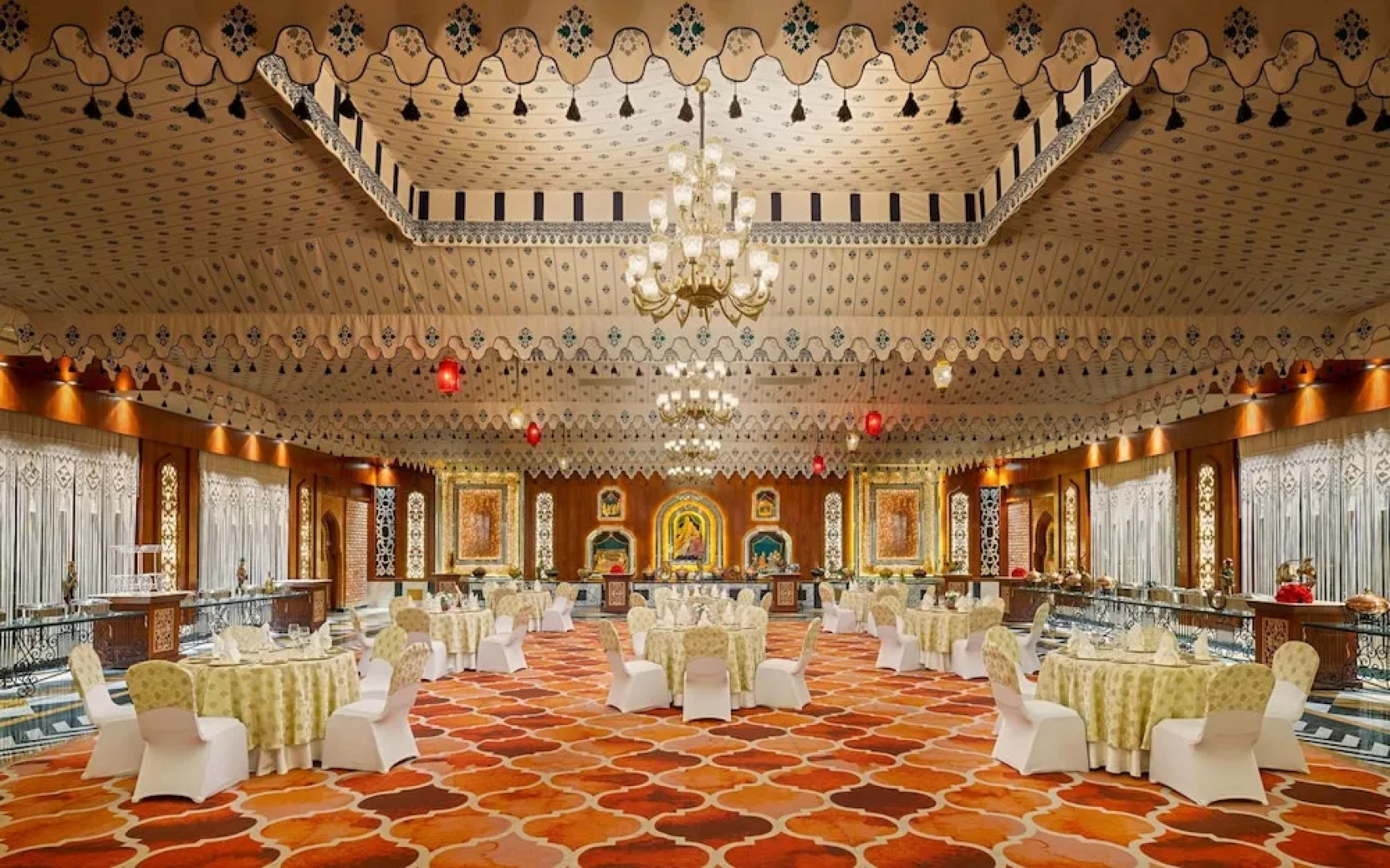 Noormahal Palace Hotel