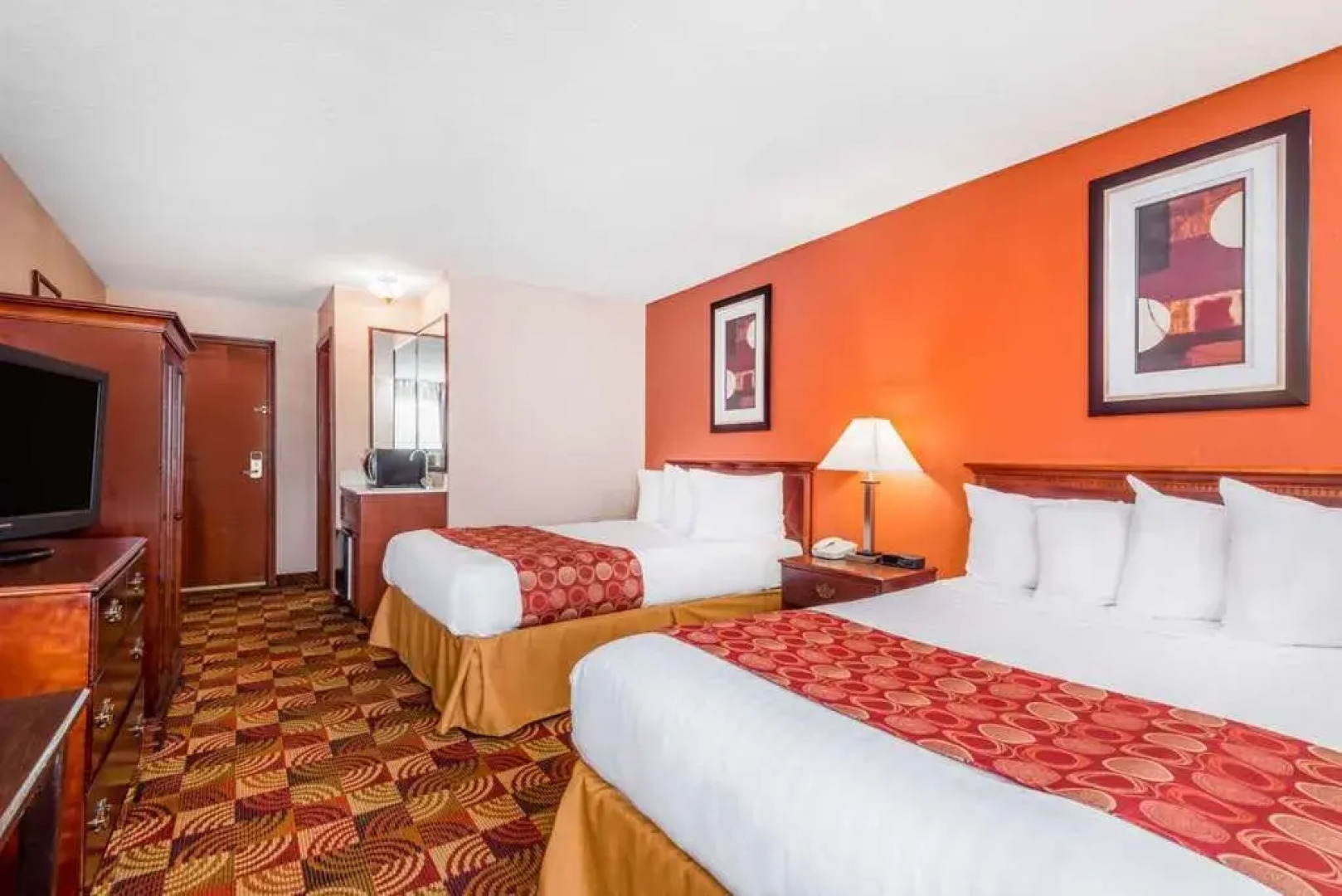 Baymont Inn Suites Indianapolis Airport