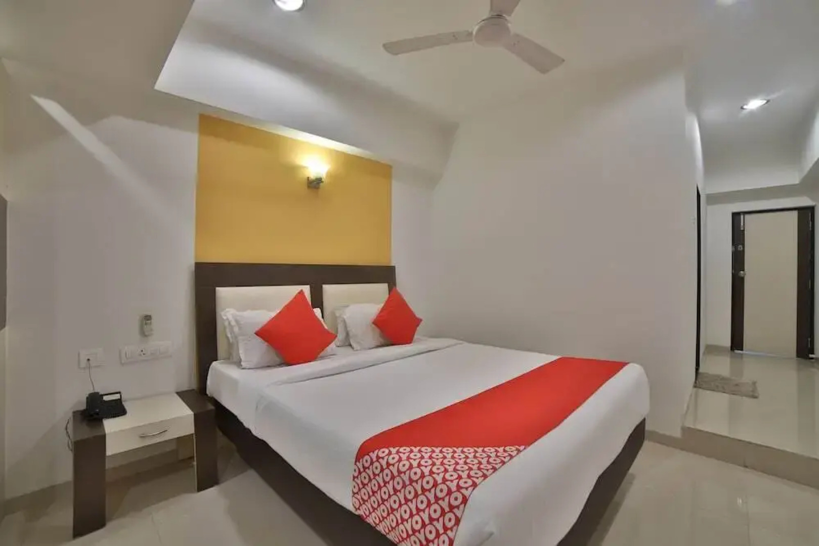 Hotel Galaxy Residency by OYO Rooms