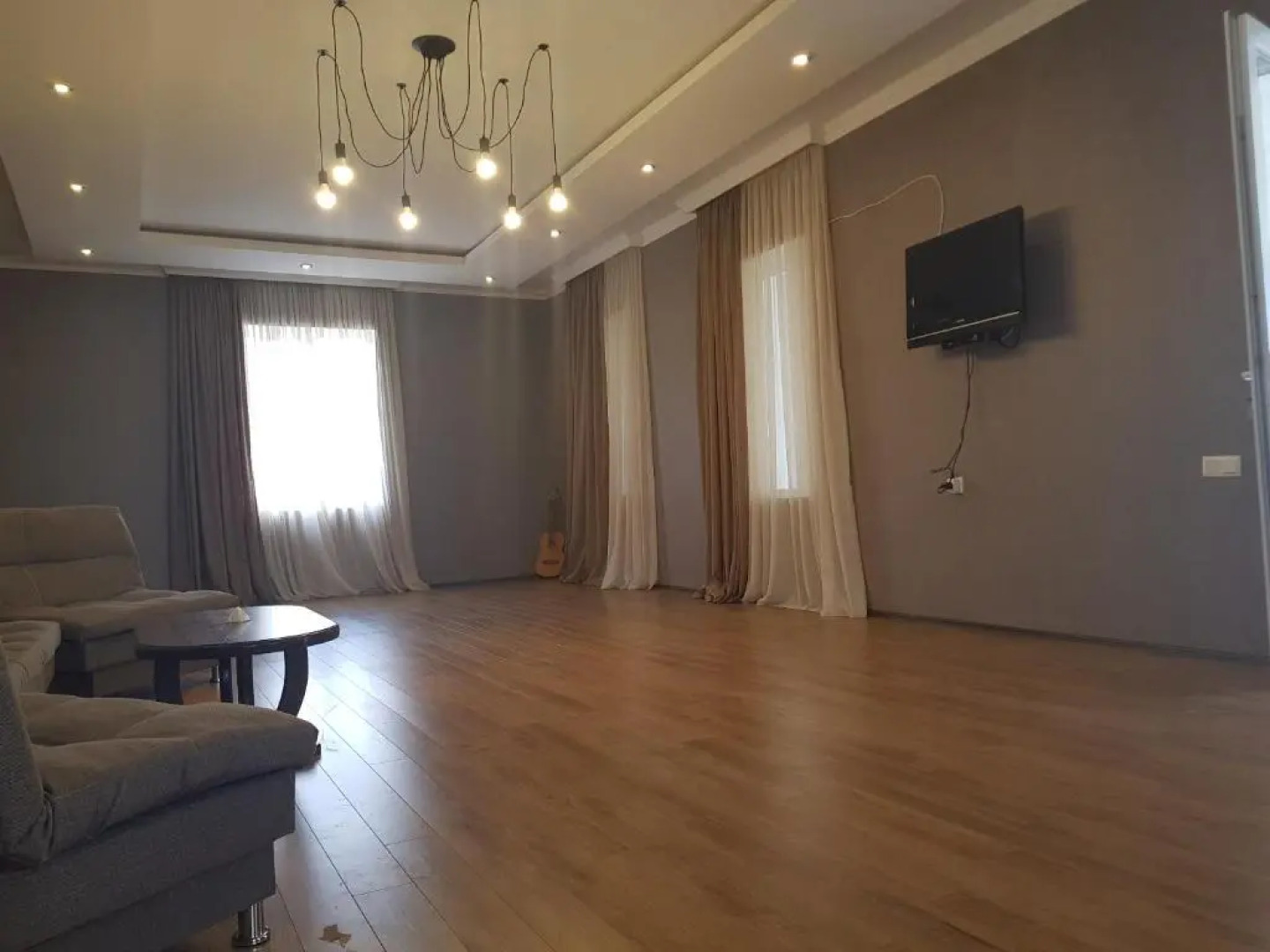 White House in Kakheti Eniseli