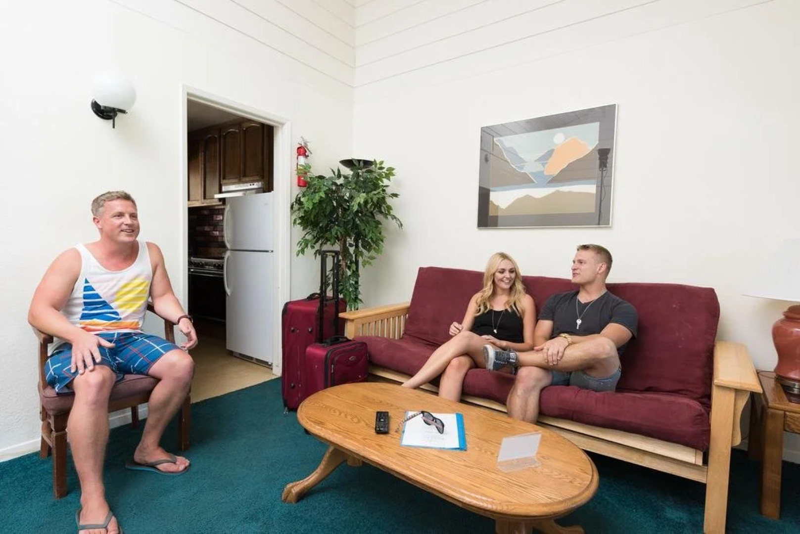 Bridge Bay Lodge at Shasta Lake