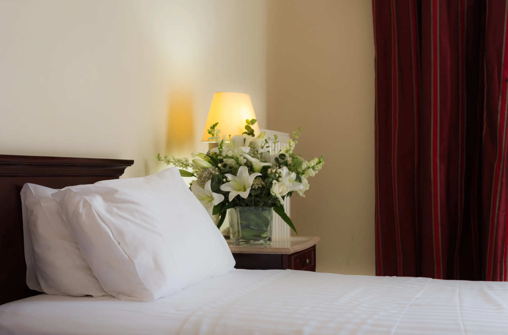 Zeus Essence Bucharest Venezia