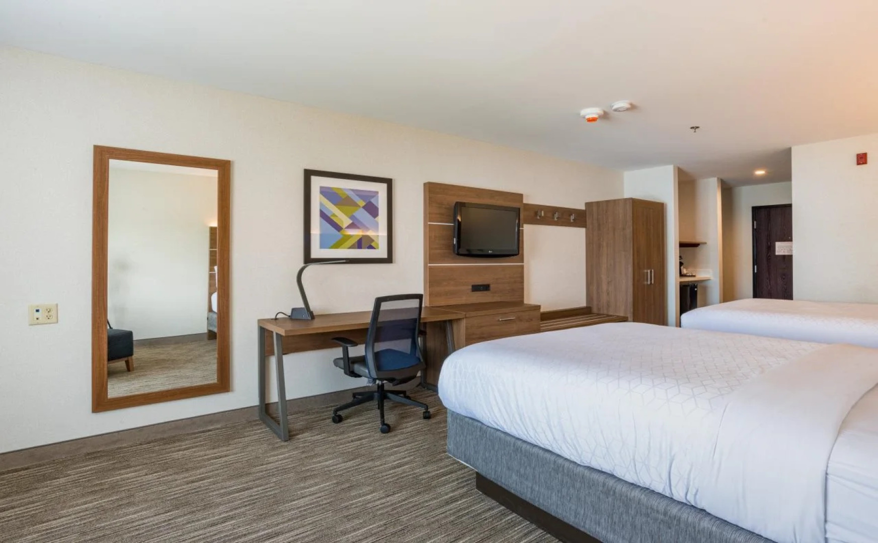 Holiday Inn Express Swansea