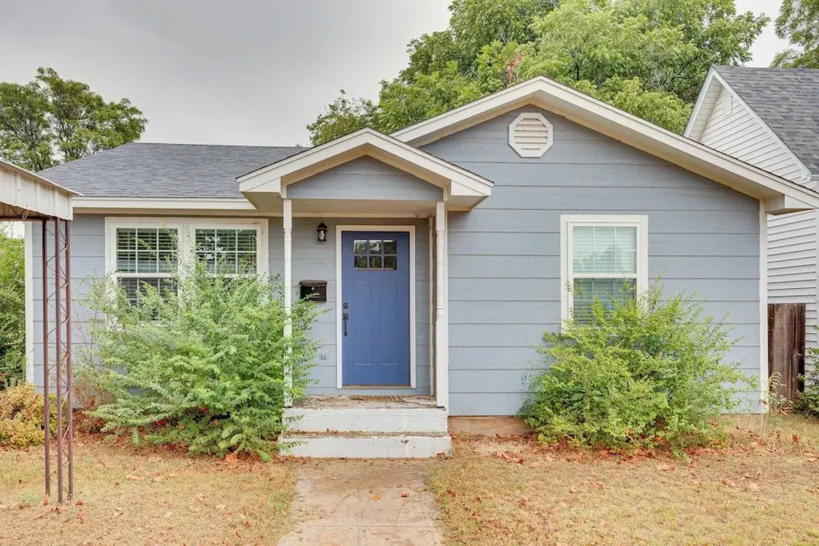 Updated Home w/ Yard ~ 14 Mi to Quartz Mountain!