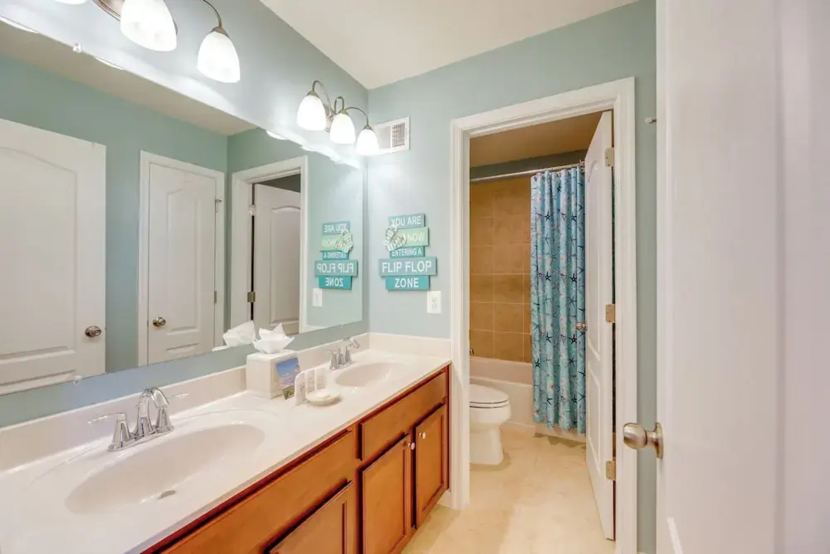 Boat Slip & Pool Access: Ocean City Home!