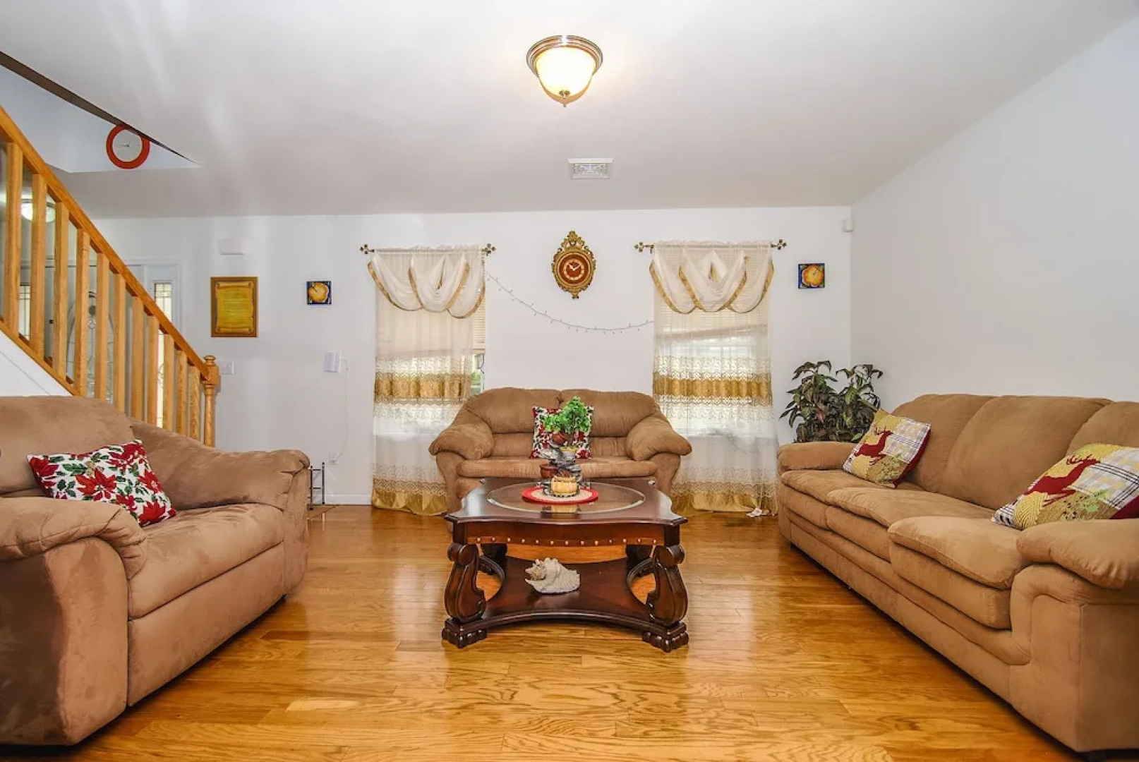 Royer House at Sullivan Trail