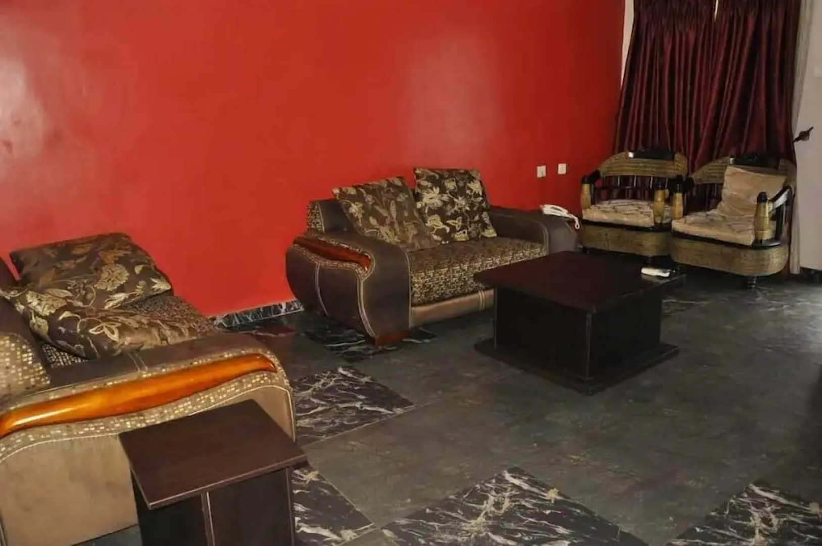 Transtell Suites & Apartments