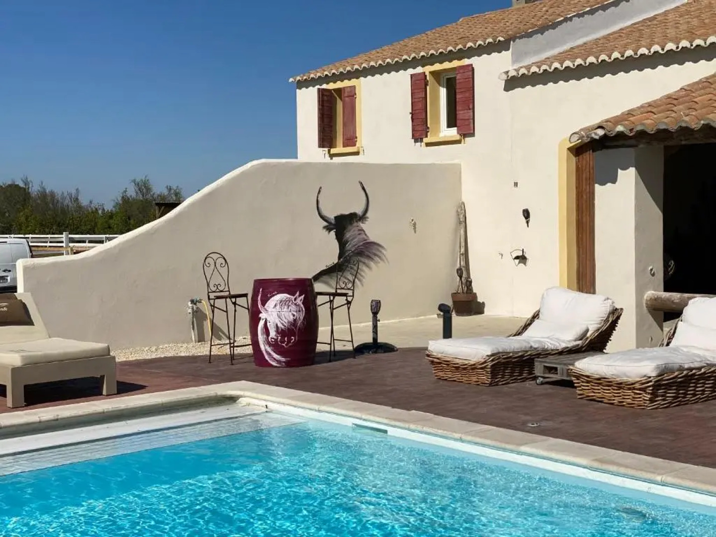 Chambre d'Hôte face à la piscine en Camargue - Mas Lou Caloun - Les Saintes Maries de la Mer