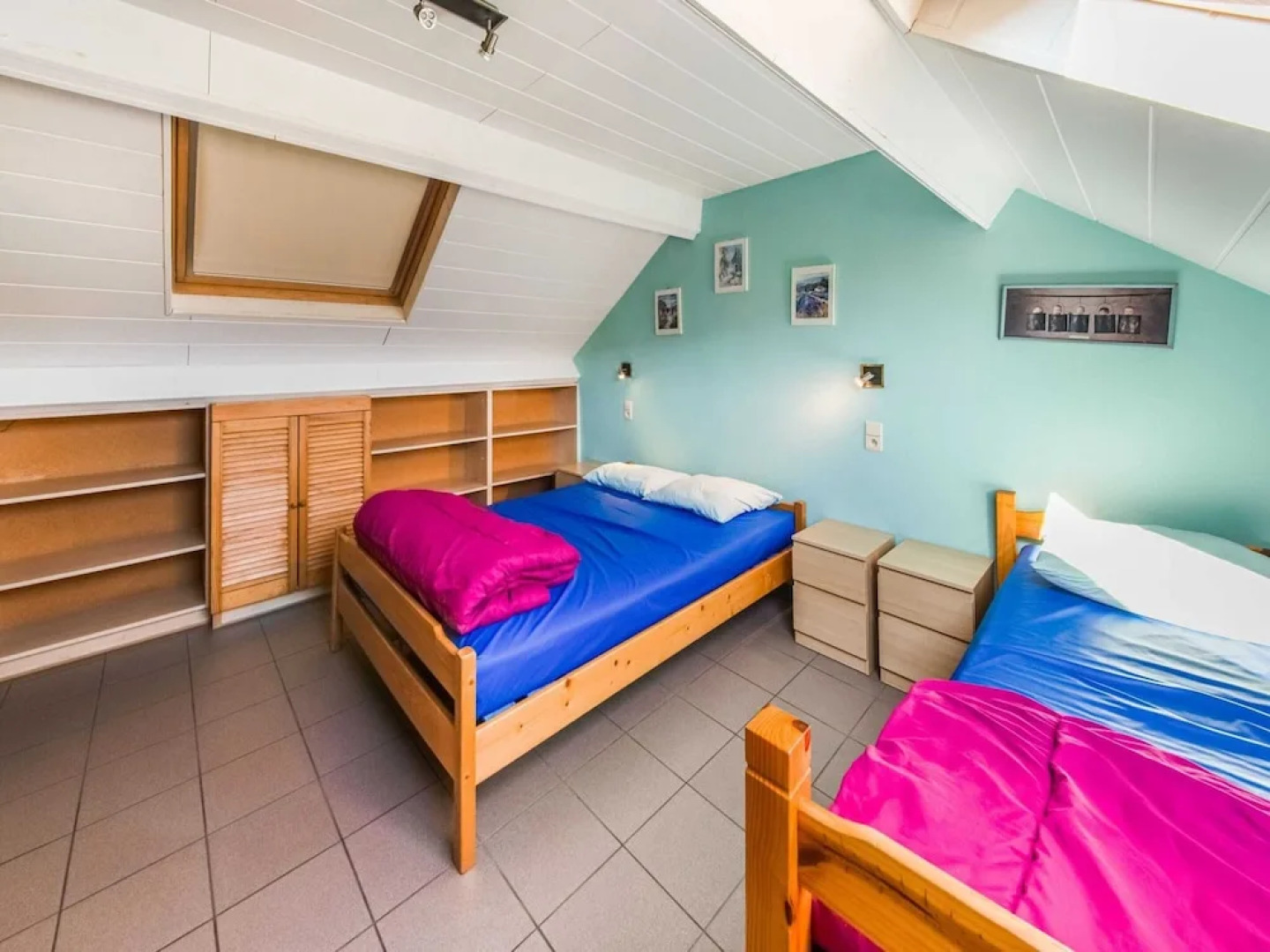 Stone Cottage with Sauna & Hot Tub near Cave of Lorette in Rochefort