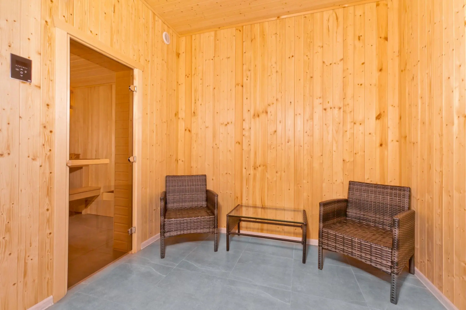 Хороший Дом