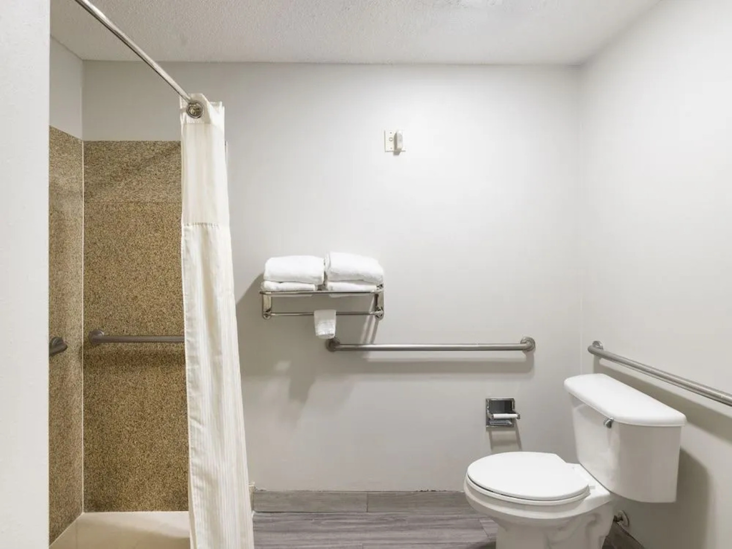 Quality Inn & Suites Stafford