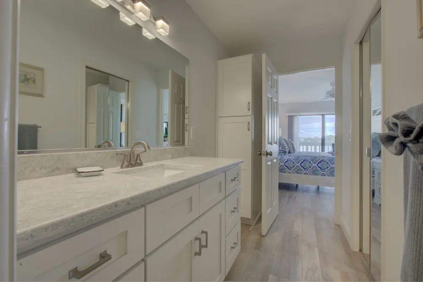 Beach Palms Unit 2B by Anna Maria