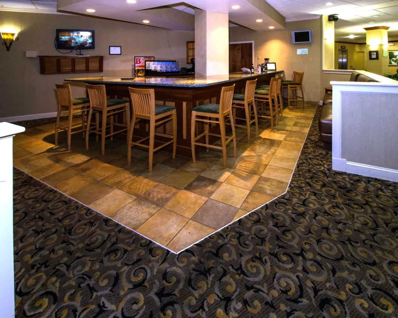 Best Western Premier Airport/Expo Center Hotel