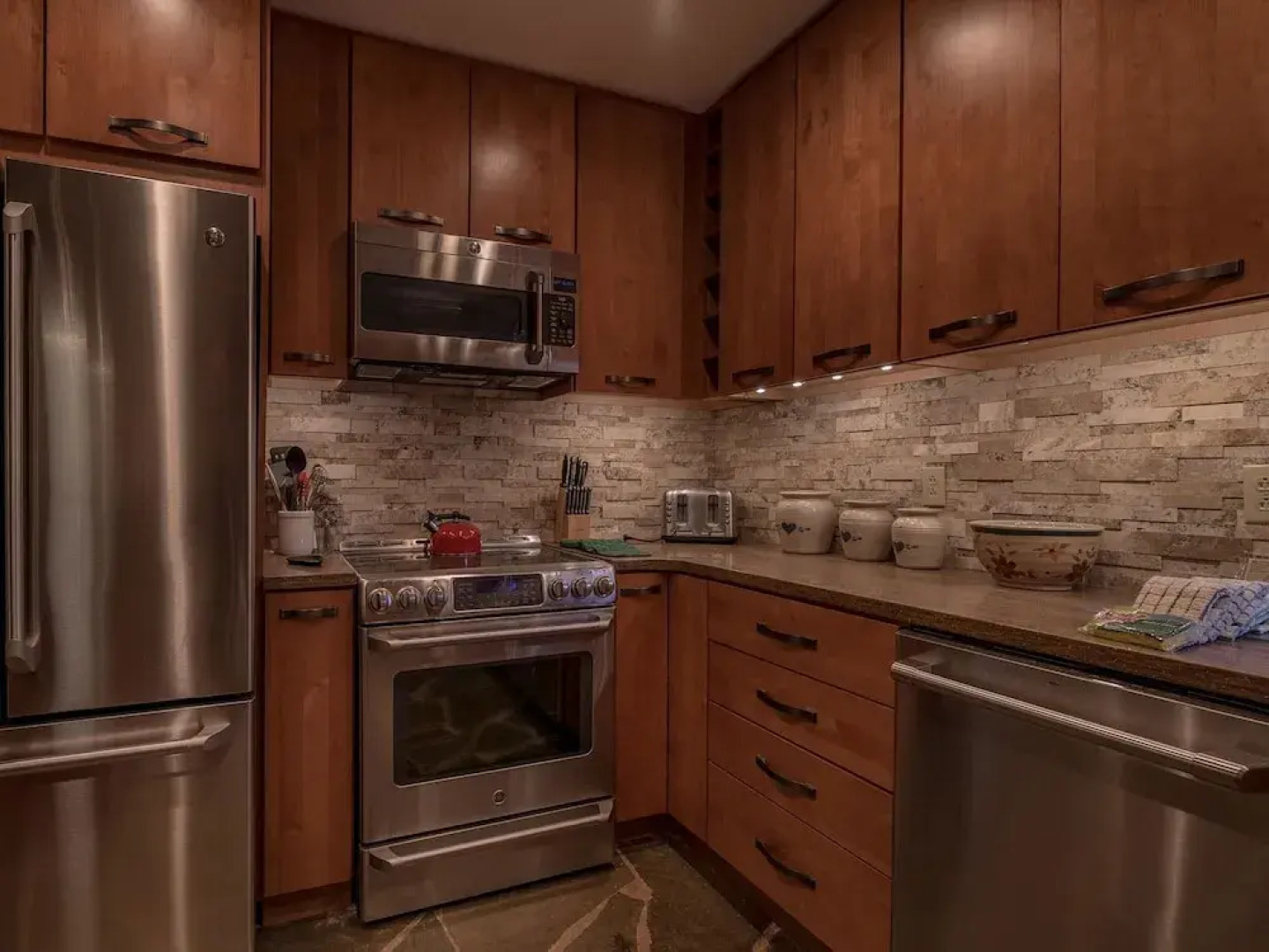 2 Br: Whistlepunk 17