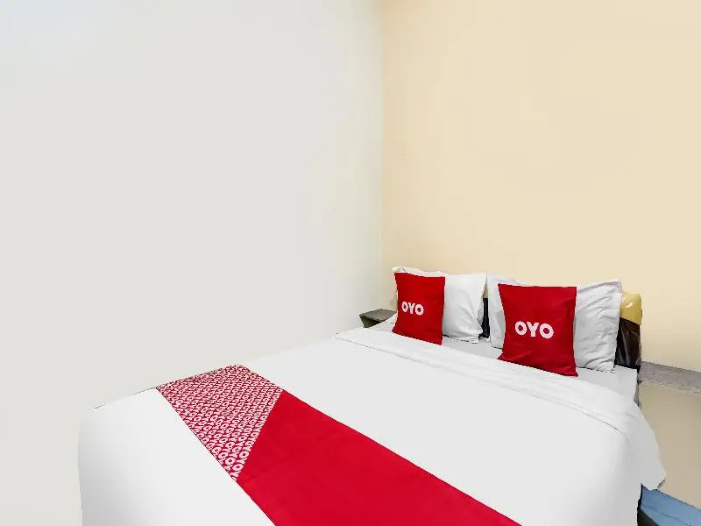 Oyo 91361 Benlin D'kost Syariah