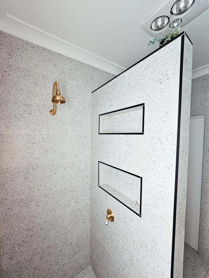 Kos Koliba - Ettalong Beach