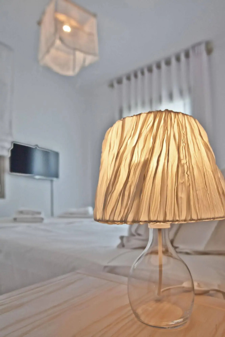 White Tinos Luxury Suites