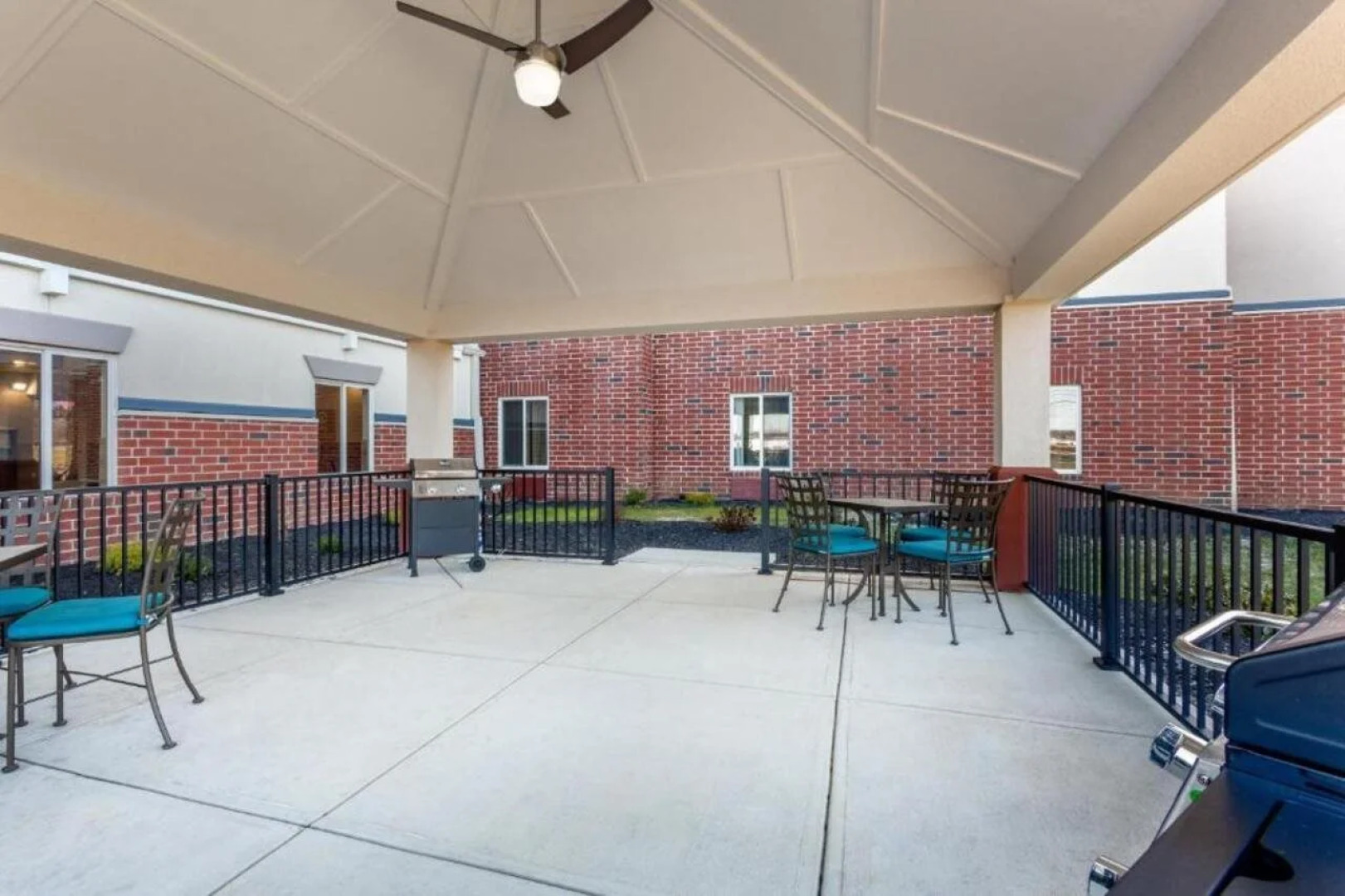 Candlewood Suites Bethlehem South by IHG