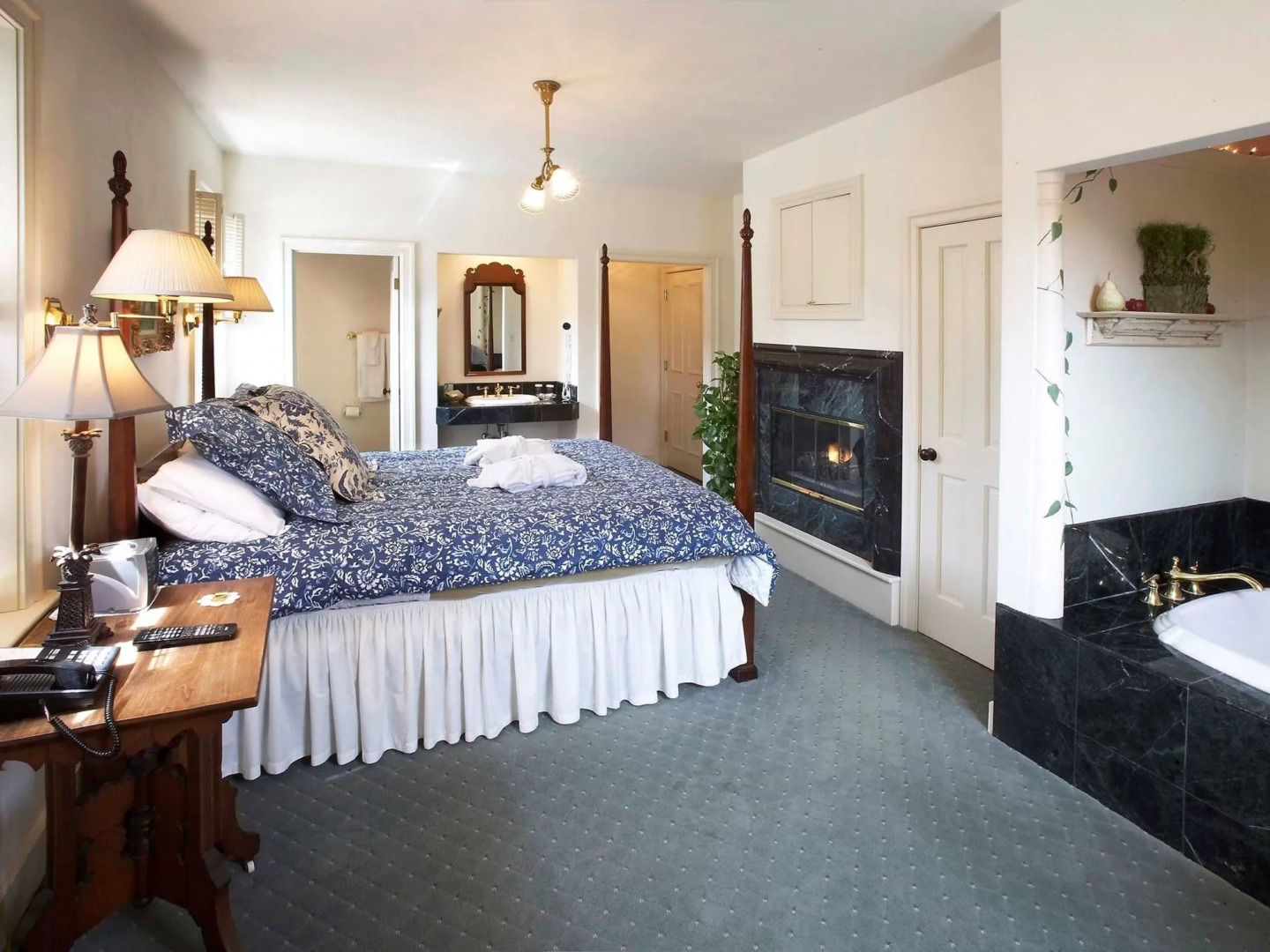 Washington House Inn