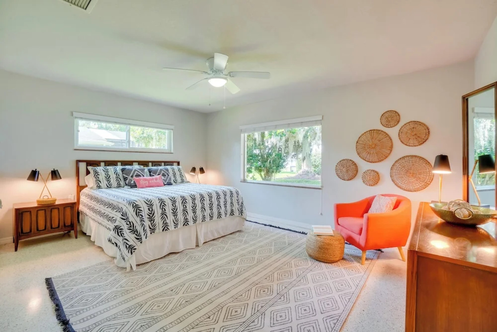 Luxe Waterfront Oasis w/ Dock - Direct Lake Access